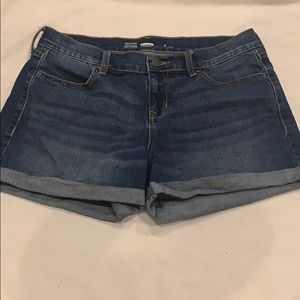 Old navy semi-fitted shorts